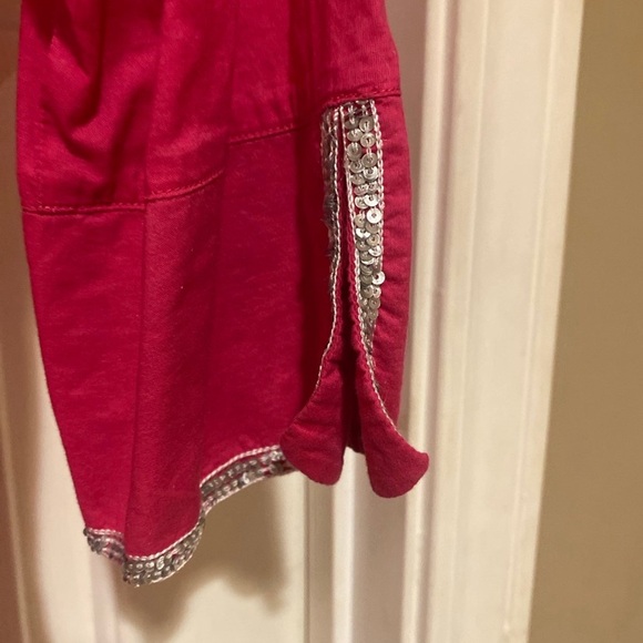 Chicos Blouse Womens Size 0 Hot Pink Embroidered Floral Tunic V-Neck 3/4 Sleeves - Picture 7 of 8